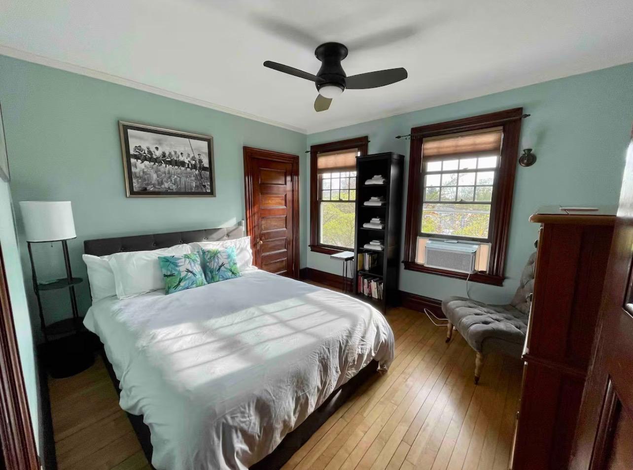 bedroom2