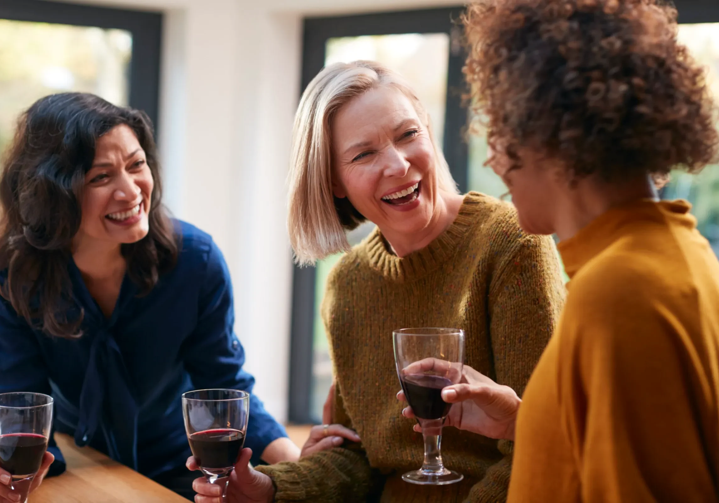 ladies-at-table-scaled